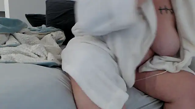 Онлайн чат XXX sweeti_Em