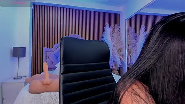 SelenaStonne live XXX chat