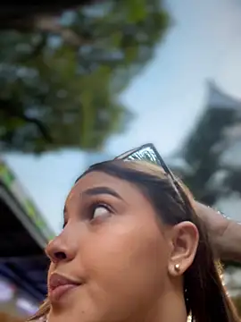 Colibri_Centaura 现场XXX聊天