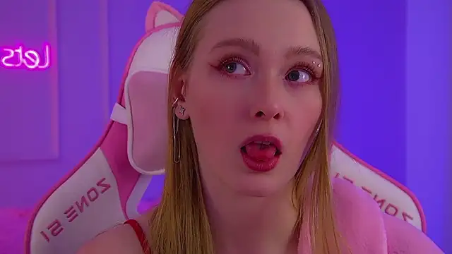 AgataFoxley Chat XXX in diretta