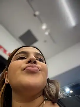 Colibri_Centaura 现场XXX聊天