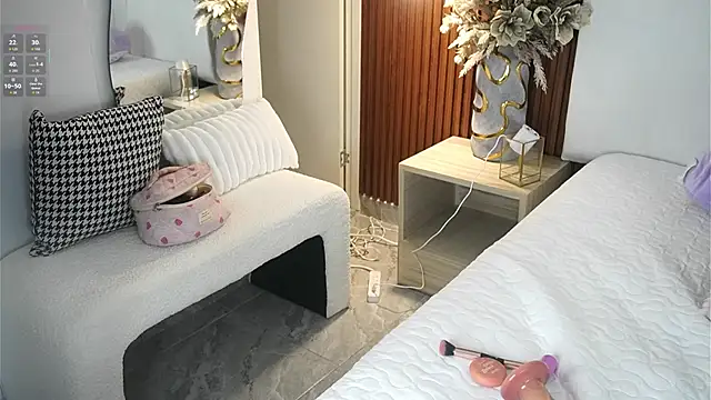 EloiseSweetxx Live XXX-chat