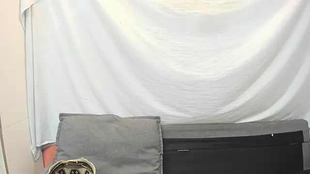 دردشة Mhelanny2 الجنسية المباشرة