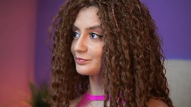 SabrinaHope 即時 XXX 聊天