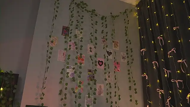 แชท XXX สดของ FlairEdgin