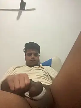 Chat XXX en directo de Noam7080z