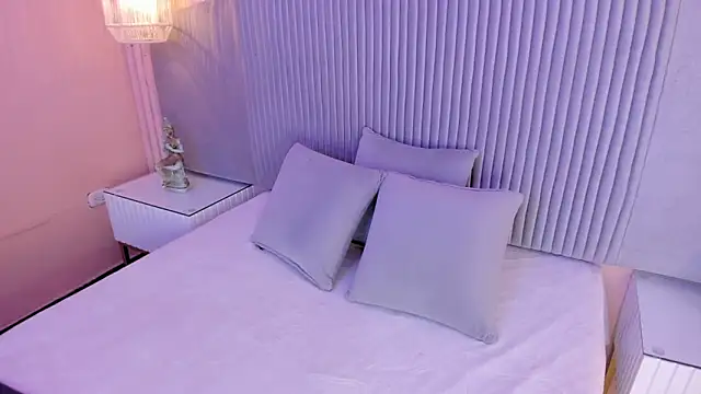 Czat XXX na żywo – Little_vel