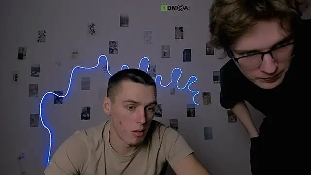 ryan_zen élő XXX-chatje