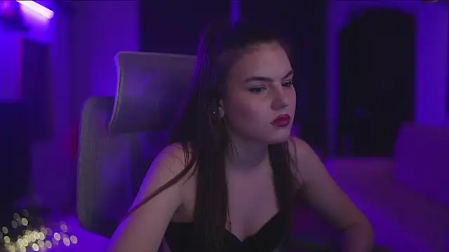 Webkamerová show kiara_danger