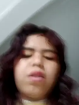 SabinaMerchetti 即時 XXX 聊天