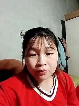 Willow-liiuu élő XXX-chatje