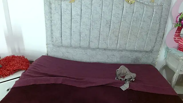 iam_aliiXt Adlı Modelin Canlı XXX Sohbeti