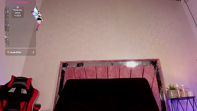 AlexiaQueen_'s Webcam Show