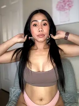 JazzieXo: вебкам-шоу