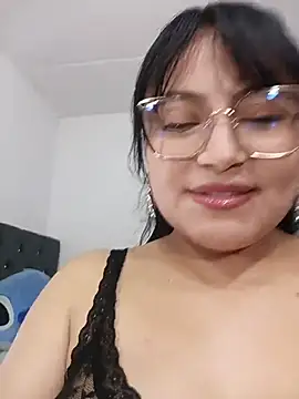 roouse_Pregnant Live XXX-Chat