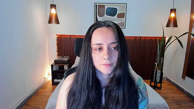 KatherineBond Live XXX-Chat