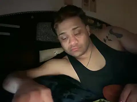 TroubledRam Webcam Show