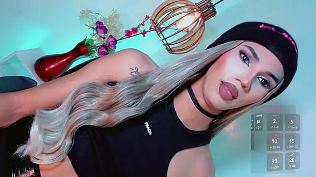 emelly_horny_のライブXXXチャット