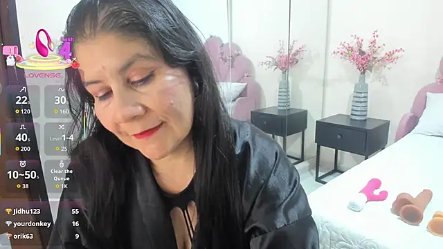 kiraGeiner 라이브 XXX 채팅