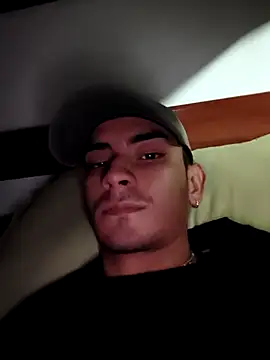 Exlifer 现场XXX聊天