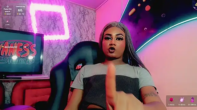 Chat XXX en directo de Alice_brandom