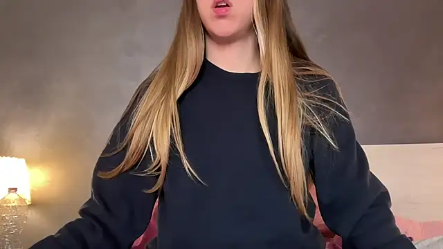 Martimartinaxx's Webcam Show