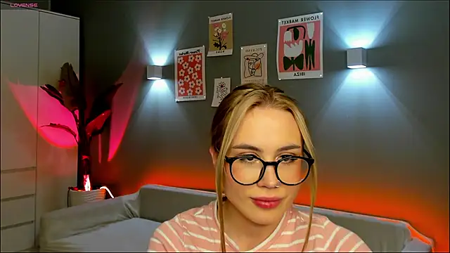 Aurelia_Voss' Live XXX Chat