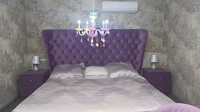 Eloisa_Eloy 现场XXX聊天