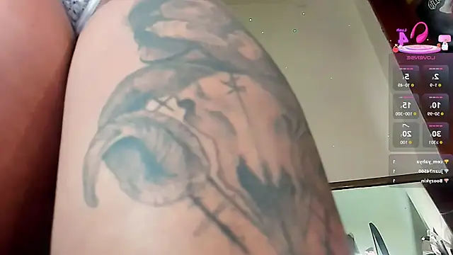 Živý XXX chat AmyRocket666