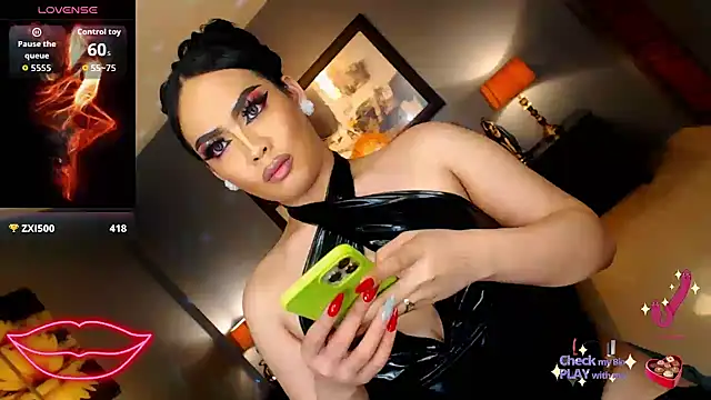 Živý XXX chat FridaHumphrey