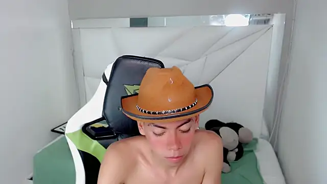 Liarr_: απευθείας συνομιλία ΧΧΧ