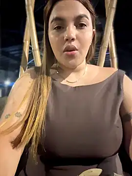 Chat XXX en directo de Colibri_Centaura