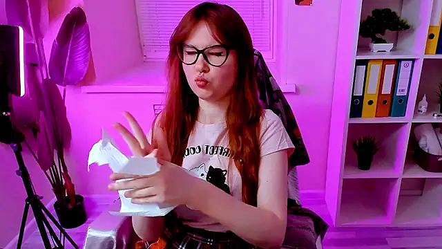 Chat XXX en directo de CarolGiggly