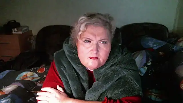 Lana555's Live XXX Chat