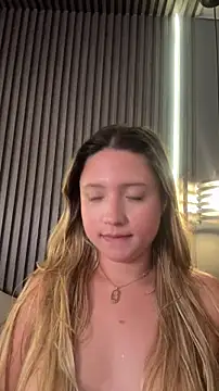 MiaPetit_ 现场XXX聊天