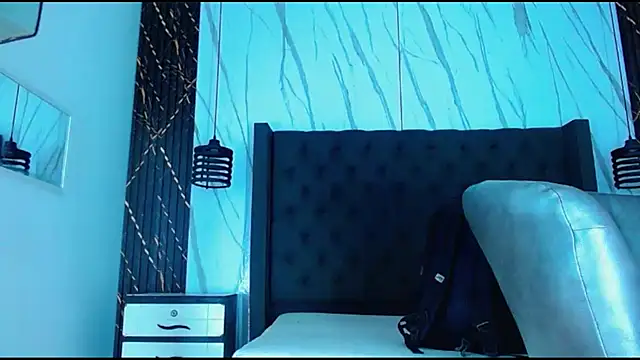 Hot_Latino_x: онлайн-секс-чат