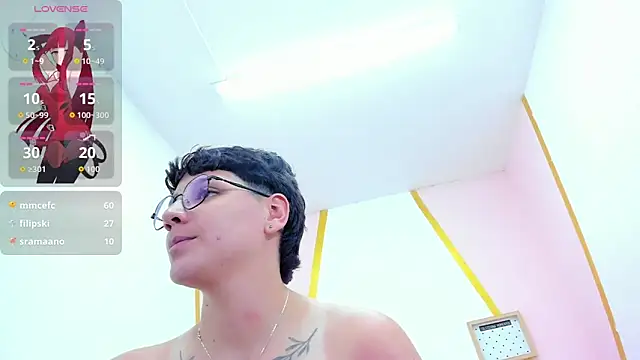 XXX chat uživo modela bad_giirl_