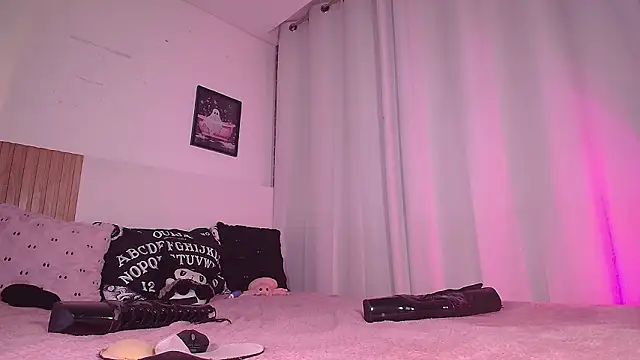 Chatroom XXX en direct de Martina_goth1