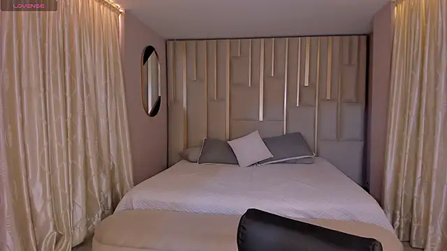 AmaliaCrusのライブXXXチャット