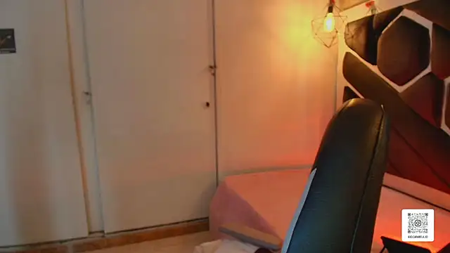 Melissa_AdamsxのライブXXXチャット