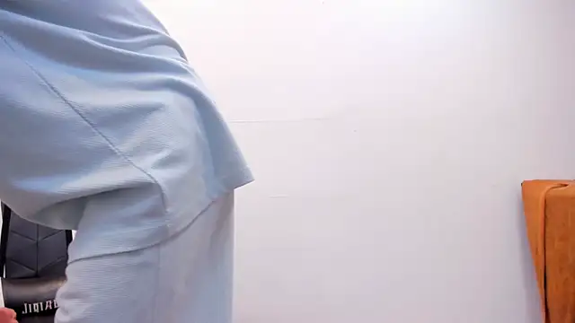 Chat XXX en directo de sweet_boygay