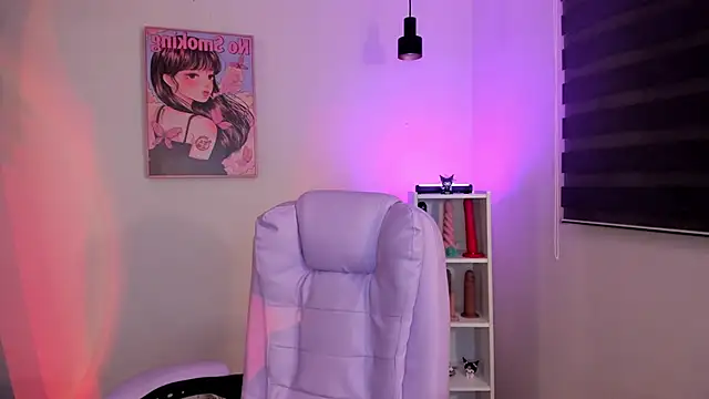 _asami_chieko_ Adlı Modelin Canlı XXX Sohbeti