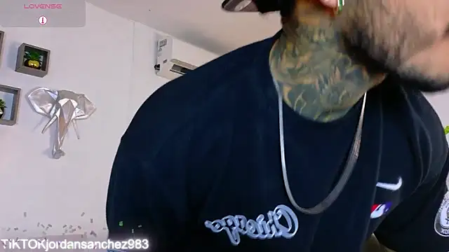 Chat XXX en directo de JordanSmiith_