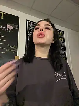 MaeveMoon webcam show