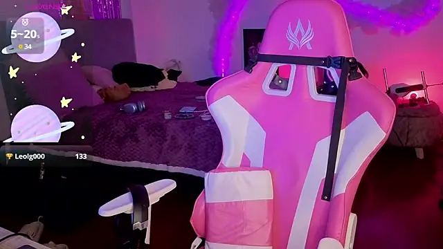 Živý XXX chat larah_uwu