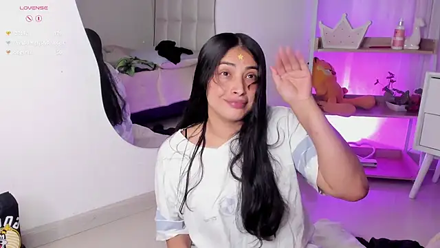 Emilybta 라이브 XXX 채팅