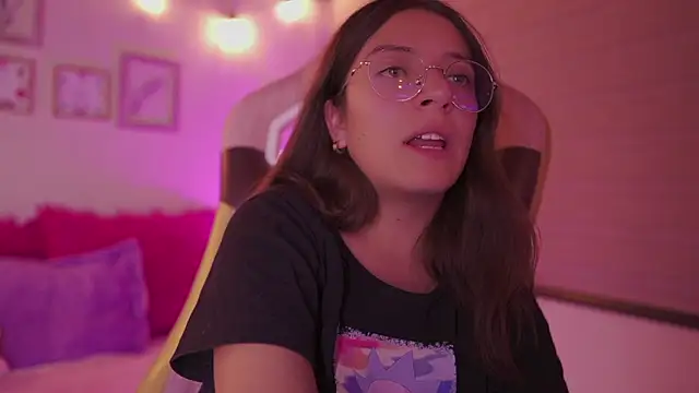 دردشة milly_kenner الجنسية المباشرة