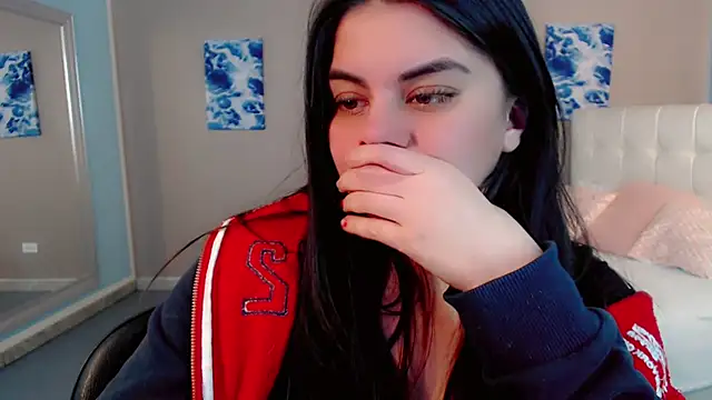 _Maddison_Ivanova_ Adlı Modelin Canlı XXX Sohbeti