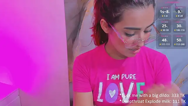 Ary__cherry élő XXX-chatje