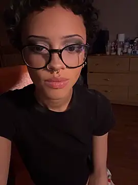 jojosbizarrelyf: онлайн-секс-чат